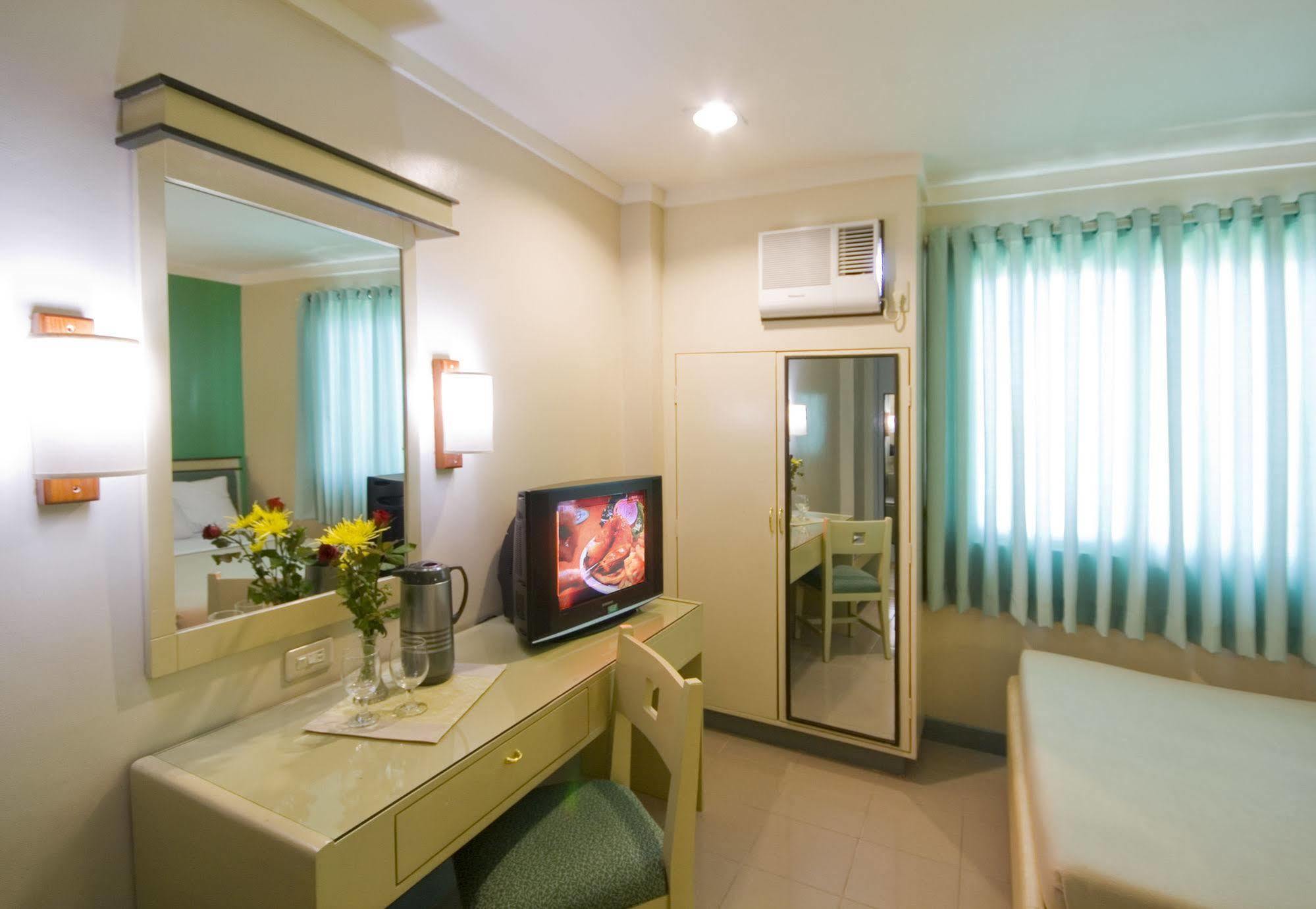 New Dawn Pensionne House Cagayan de Oro Luaran gambar